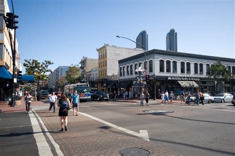 File:Gaslamp Quarter, San Diego.jpg - Wikipedia