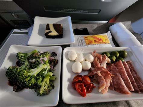 First Class Snack Delta Airlines Editorial Stock Photo - Image of fancy ...