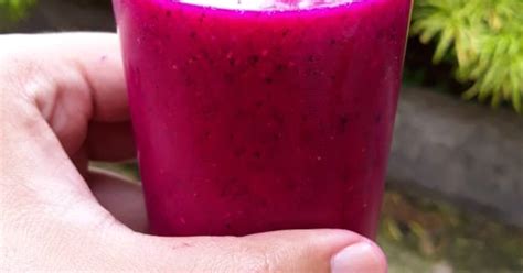 Resep Jus Buah Naga Campur Pisang oleh wulan mom aizifa - Cookpad