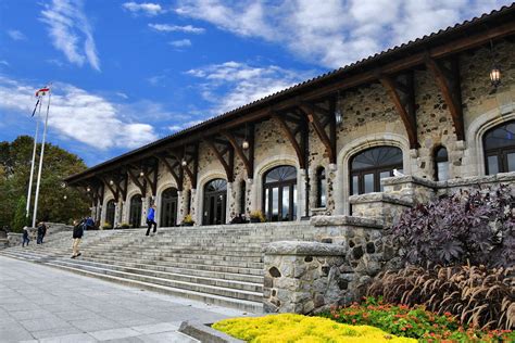 Mount Royal Chalet on Mount Royal in Montreal, Canada - Encircle Photos