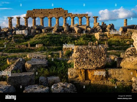 Italy, Sicily, Castelvetrano, ancient city of Selinonte, founded by ...