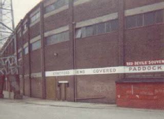 Manchester United FC : Pictures Of The Old Stretford End