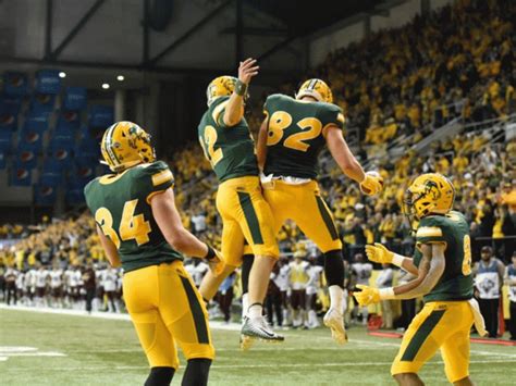 North Dakota State-South Dakota State score: Bison dominate second half to advance to FCS final ...