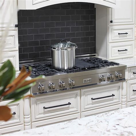 ZLINE Professional 48" Gas Cooktop with 7 Burners RT48 - Best Buy ...