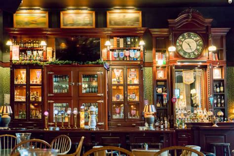 English Pub Interior Stock Photos, Pictures & Royalty-Free Images - iStock