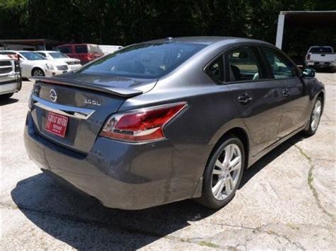 Photo Image Gallery & Touchup Paint: Nissan Altima in Gun Metallic (KAD)