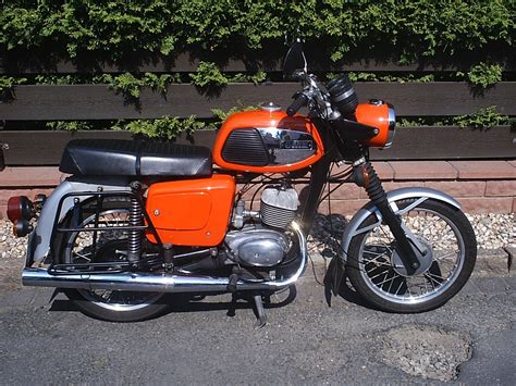 MZ TS 125. Later to be fitted with full Rickman fairing, this ...