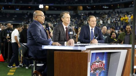 Mike Tirico to join Cris Collinsworth on NBC's 'Sunday Night Football'