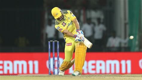 How many sixes has MS Dhoni hit in his IPL career ? | Sporting News India