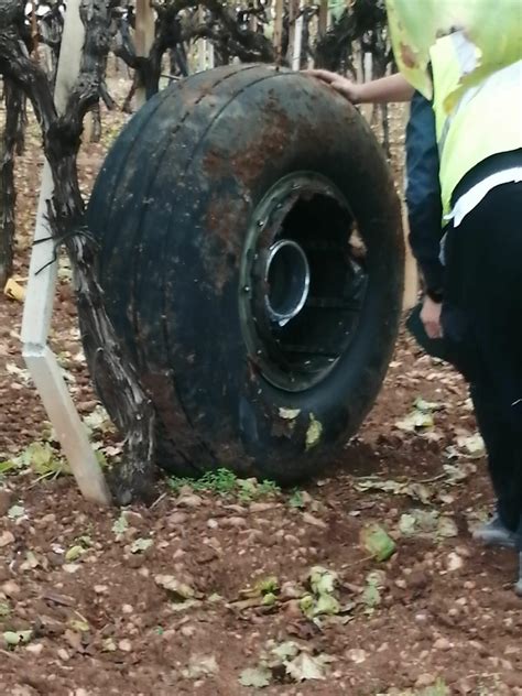 Watch: Boeing Dreamlifter's Wheel Falls Off After Takeoff | ZeroHedge