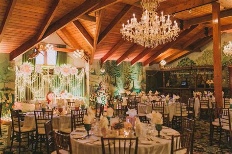 Playful, Glittery & Kawaii Wedding at the Madonna Inn: Suzi & Spencer · Rock n Roll Bride