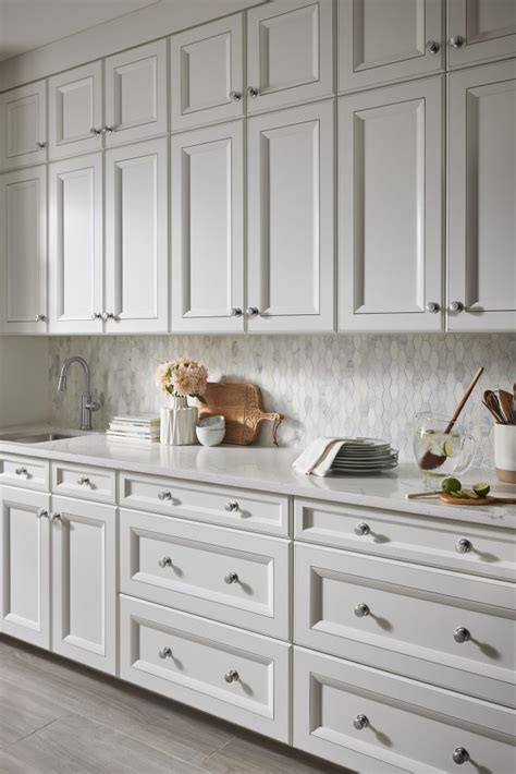 The Top Knobs Guide to Decorative Hardware Placement