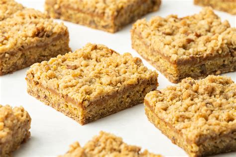 Pumpkin Squares With Oat Crust and Crumb Topping Recipe