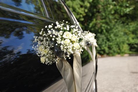 Wedding Limo Decorations