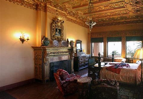 Hearst Castle - Guest Bedroom | Hearst castle, Mansion interior, Bungalow bedroom