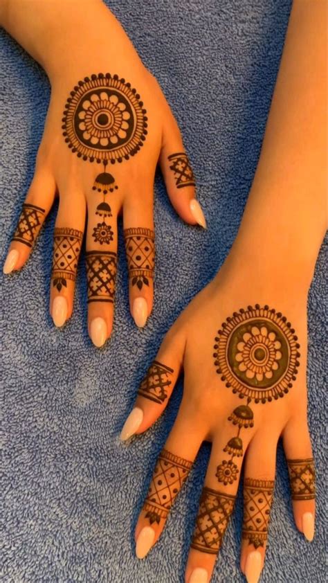 Pin by Health beauty and lifestyle on Henna hands | Simple mehndi designs fingers, Mehndi ...