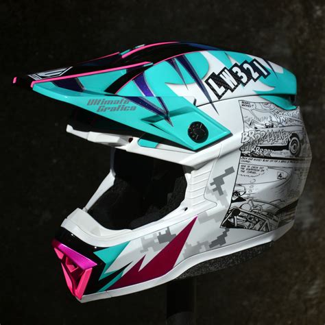 Bell Moto10 Carbon — Ultimate Grafica