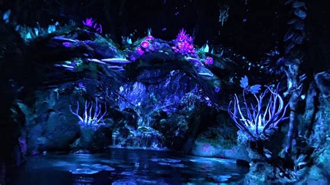 Disney’s Pandora World of Avatar – What You Need to Know | TravelingMom Fantasy Art Landscapes ...