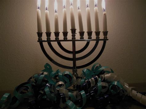 Chabad ISU to kick off Hanukkah with menorah lighting – Iowa State Daily