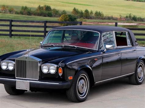 Rolls-Royce Silver Wraith II Market - CLASSIC.COM