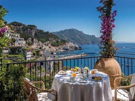 Top 10 Best Hotel Balcony Views Around The World – Trips To Discover