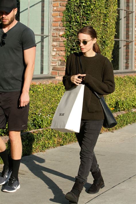 Rooney Mara Street Style - Out Shopping in Los Angeles, 12/9/2015