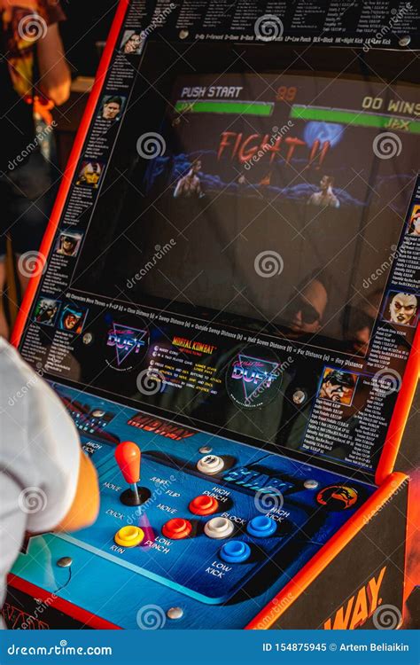 MOSCOW, RUSSIA - JULY 27, 2019: Man Playing Mortal Combat on a Retro ...