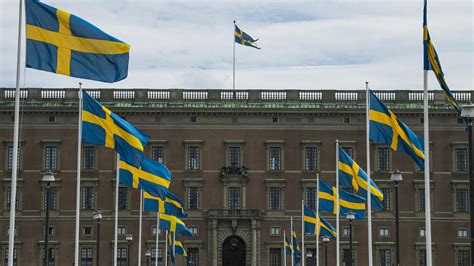 Immigration: How Sweden is reviewing its full copy