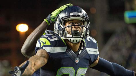 Seahawks: Earl Thomas ends holdout but cites 'disrespect'