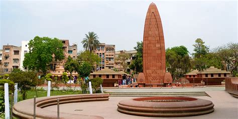 Jallianwala Bagh Amritsar : Timings, Entry Fee, History, Location,