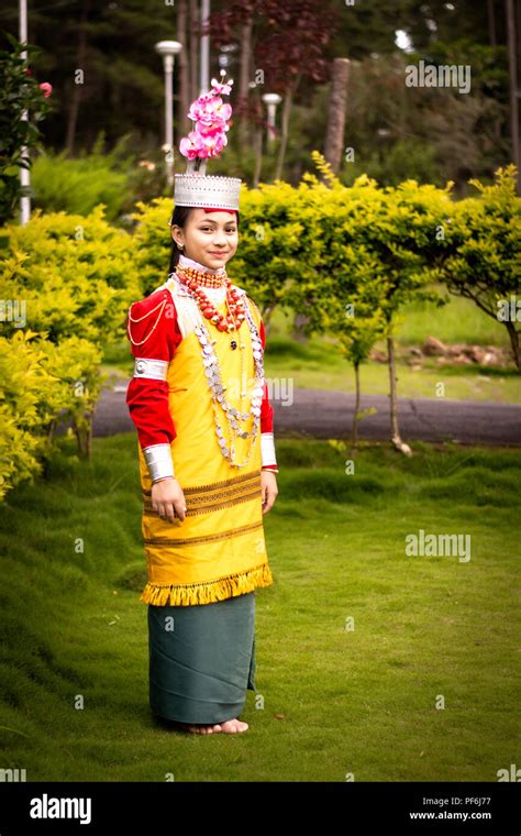 Traditional khasi dress hi-res stock photography and images - Alamy