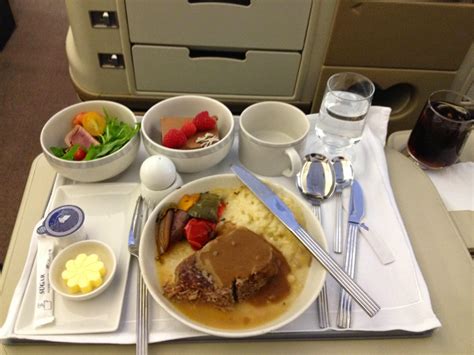 Singapore Airlines Flight Review: Manila to Bangkok via Singapore ...