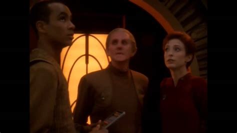 Leslie Hoffman Vedek Yassim Star Trek Deep Space Nine - YouTube