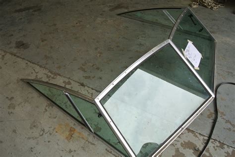 Boat 2 Piece Front Windshield 76.5 Wide x 64 Long 20 ft Sea Ray | Green Bay Propeller & Marine LLC