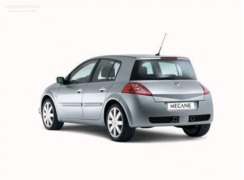 RENAULT Megane RS 5 Doors Specs & Photos - 2004, 2005, 2006 - autoevolution