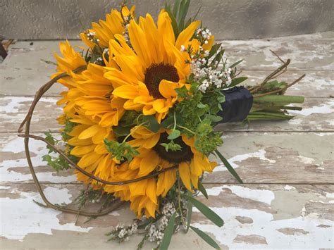 Sunflower PROM bouquet in Collegeville, PA | Risher Van Horn