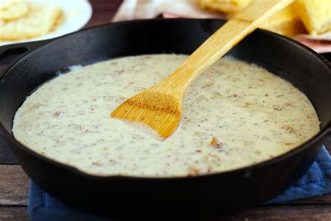 Gluten Free Sausage Gravy Recipe - Food Fanatic