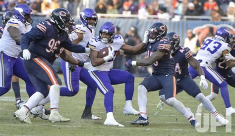 Photo: Minnesota Vikings vs Chicago Bears in Chicago - CHI20230108130 ...