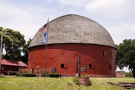 Featured Location for May 2020: Arcadia Round Barn - Oklahoma Film and Music Office