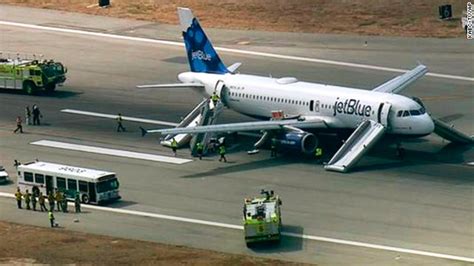 JetBlue passengers endure scary emergency landing - CNN.com