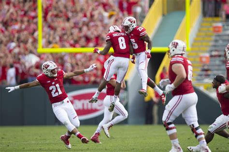 LSU vs. Wisconsin: Badgers upset No. 5 Tigers 16-14 - Bucky's 5th Quarter