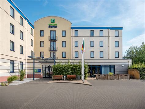 Hotels in Dortmund, Germany | Holiday Inn Express Dortmund