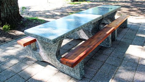 Columbia Picnic Table | Precast Concrete | Sanderson Concrete