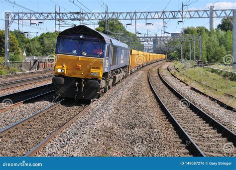 West Coast Main Line Freight Train Editorial Photo - Image of line, crewe: 149087276