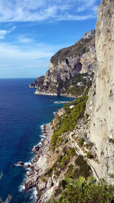 Gardens of Augustus : Capri Island Italy | Visions of Travel