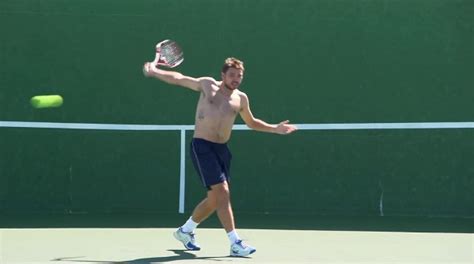 Stanislas Wawrinka Forehand and Backhand - Indian Wells 2013 - BNP Paribas Open