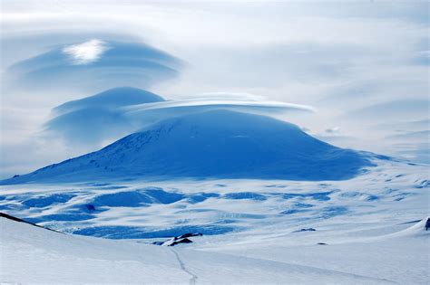 Mt. Erebus | ADVENTURES IN ANTARCTICA