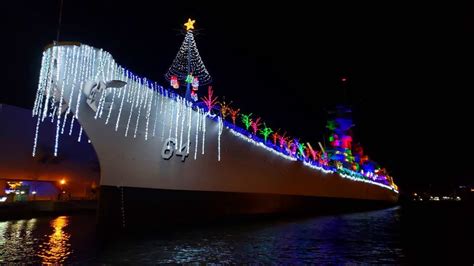 Christmas Walk | Christmas Lights | Battleship Wisconsin | 4K - YouTube