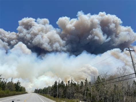 Highway 103 expected to reopen as wildfire continues to burn in southwestern Nova Scotia