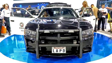 Futuristic Police Car -- Loaded With Tech (CES 2013) - YouTube